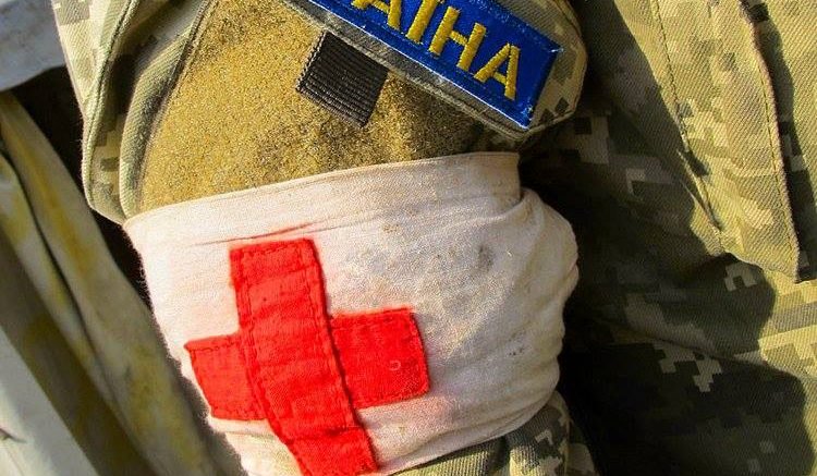 Зеленський про вбивство медика в АТО: Україна повинна жорстко відповідати на підлі дії бойовиків