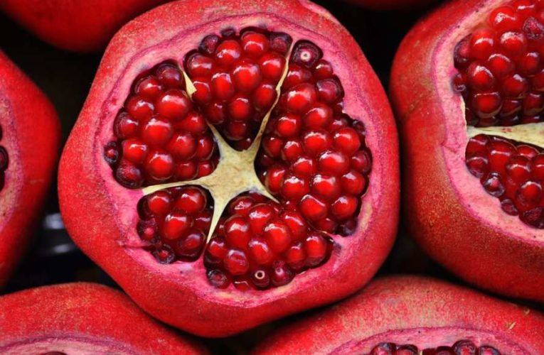 Медики назвали популярный фрукт, который защищает от коронавируса