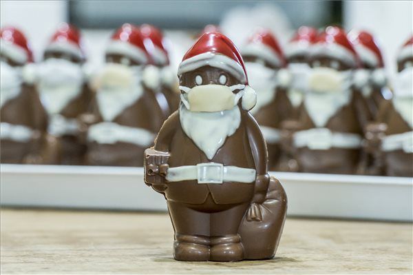 Пандемия изменила рынок новогодних украшений