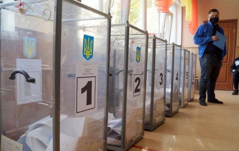 Стали известны имена победителей повторных выборов мэров в Борисполе, Броварах и Новгород-Северском
