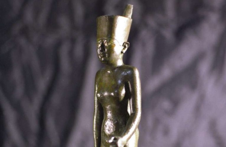 Археологи обнаружили гробницу египетской царицы Нейт (Фото)
