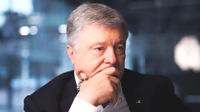 Крым попросил Порошенко «оставить свои сочувствия при себе»