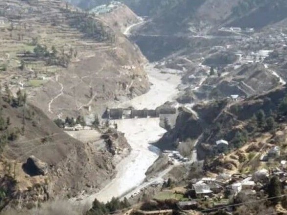 В Гималаях сошел ледник более 150 человек пропали без вести
