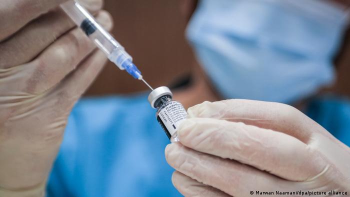 Ученые установили, насколько вакцины от коронавируса защищают от индийского штамма