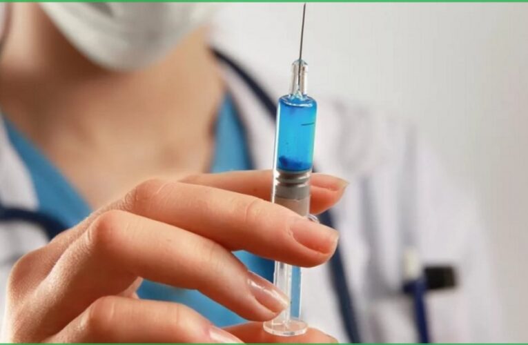 В Минздраве разъяснили, нужна ли третья прививка от коронавируса
