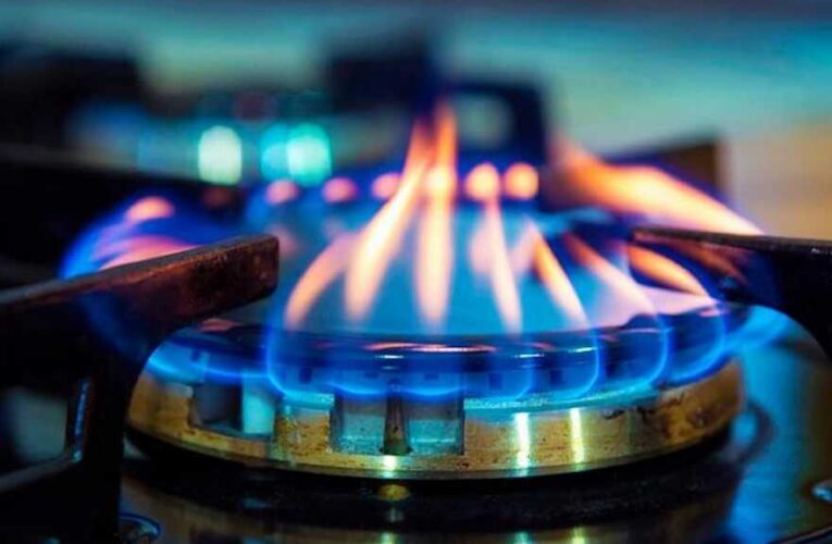Поставщики газа повысили тарифы для населения на октябрь