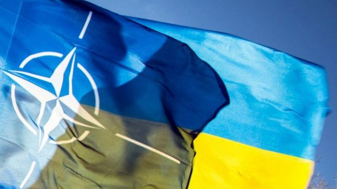 Стали известны подробности разговора Зеленского с Байденом о членстве Украины в НАТО