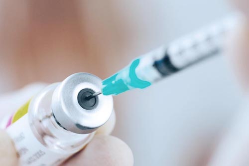 В Минздраве рассказали, кода будет выпущена первая украинская вакцина от коронавируса