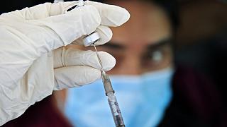 Правительство утвердило обязательную вакцинацию от коронавируса