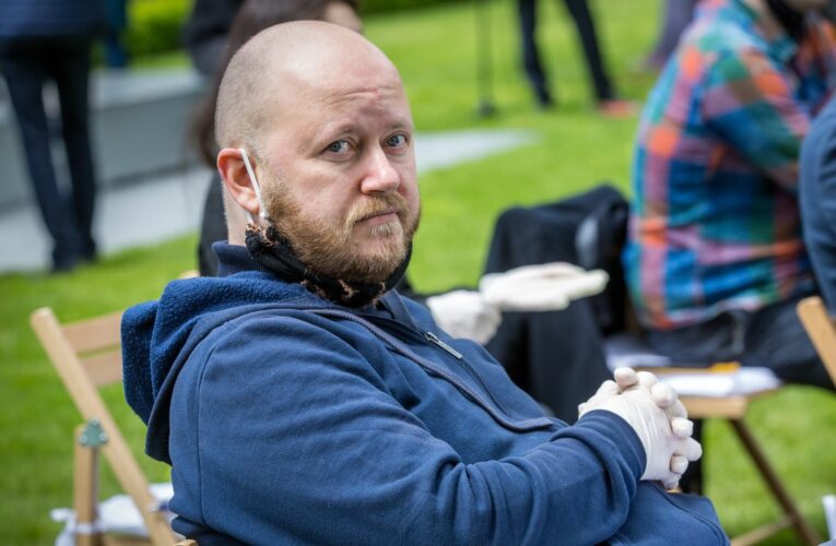 Евгений Кузьменко: раскованные люди из шоу-биза пришли во власть