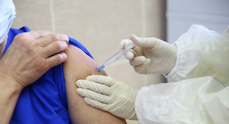 Процент вакцинированных украинцев назвали в Минздраве