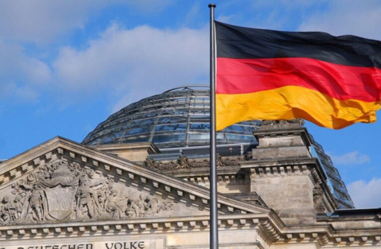 Германия готова к любым форматам переговоров с Россией по Украине
