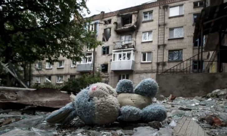 Стало известно, сколько детей пострадали за время войны на Донбассе