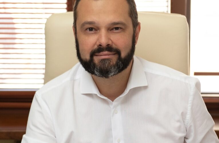 Максим Гольдарб: нынешняя колониальная власть и ее политика построены на принципе «минимум для людей и минимум людей — максимум для себя и своих хозяев».