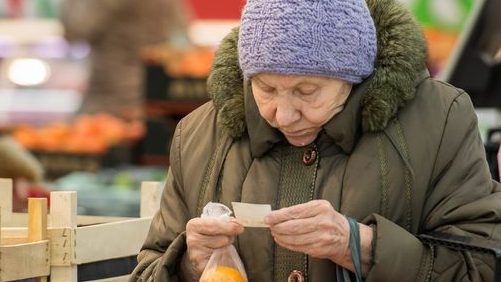 Власть хочет ввести продуктовые карточки в Украине