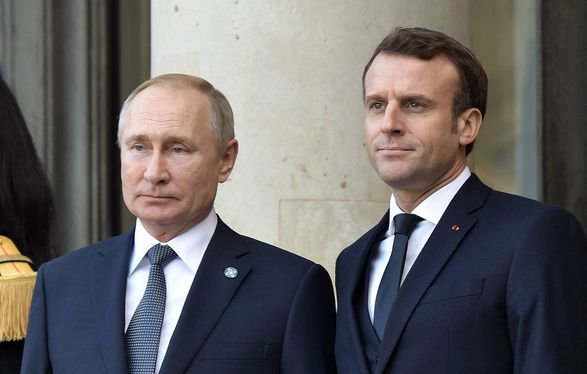 Президент Франции Макрон проведет переговоры с Путиным по Украине