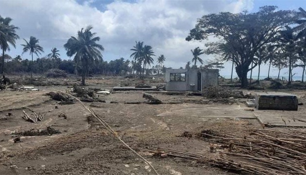 Названа катастрофическая цифра пострадавших от цунами и землетрясения на Тонге