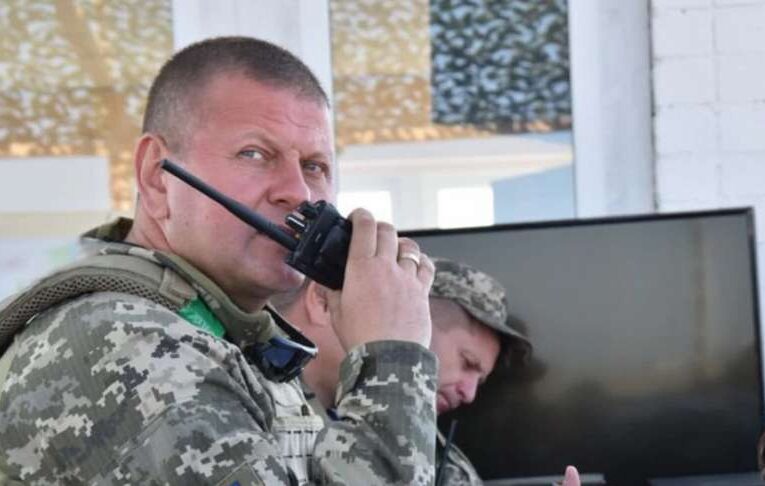 Как НАТО поддержит Украину в случае вторжения ВС РФ, сообщил главнокомандующий ВСУ
