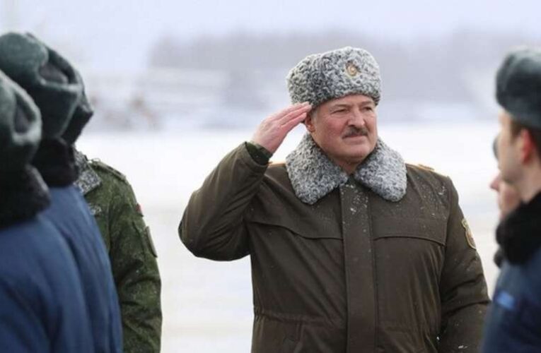 Лукашенко собрался защищать границу Белоруссии от угрозы со стороны Украины
