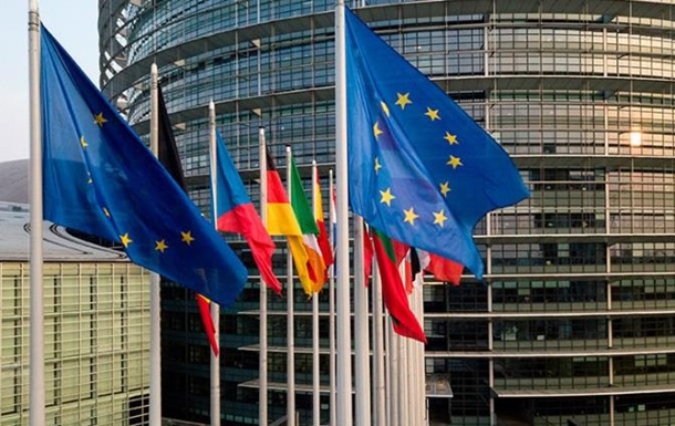 Европарламент рекомендует главам правительств и государств ЕС предоставить Украине статус кандидата на втупление в ЕС