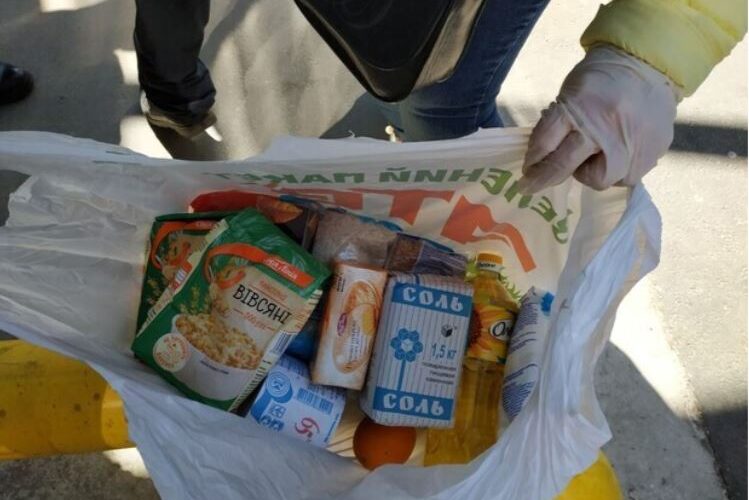 У Києві розробили перелік продуктів пакету гуманітарної допомоги на випадок повторного вторгнення рф в регіон