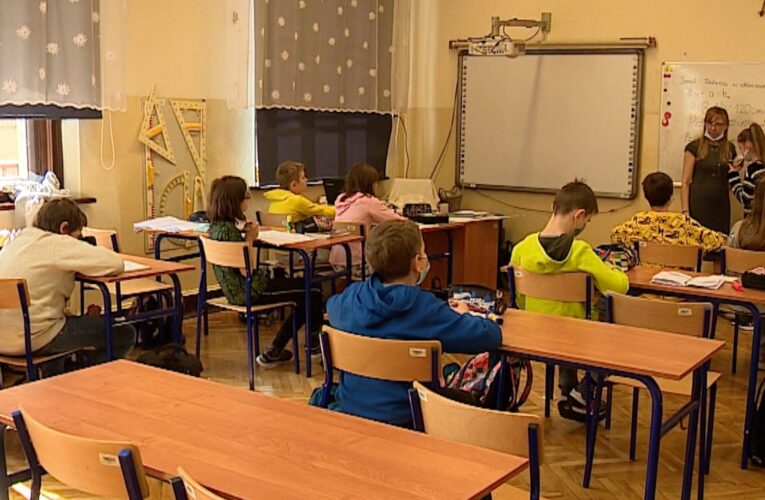 Польські школи назвали кількість українських учнів, яких готові прийняти на навчання