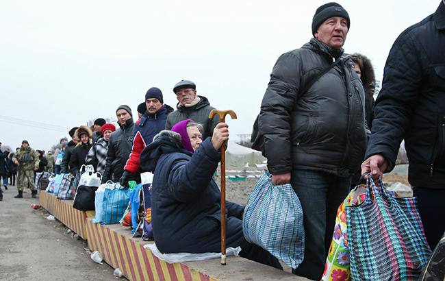 Під час переїзду закордон українці можуть отримувати пропорційні пенсії в країнах перебування