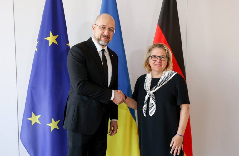 Україна отримає від Німеччини 200 млн євро на підтримку переселенців