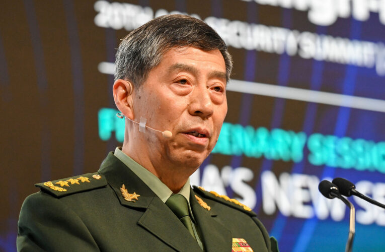 Міністр оборони Китаю відвідає Росію та Білорусь
