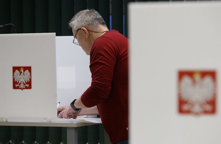 У Польщі завершили підрахунок усіх голосів на парламентських виборах