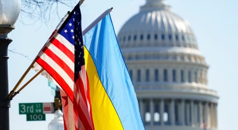 Стало відомо, коли сенат США проголосує за законопроєкт допомоги Україні