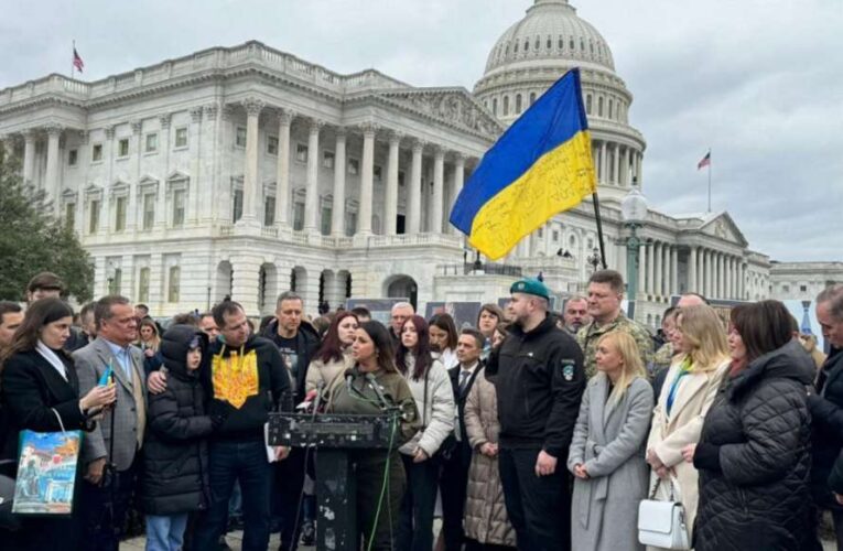 Переслідування християн та знищення української нації – українці в Америці розповідають правду про злочини Росії