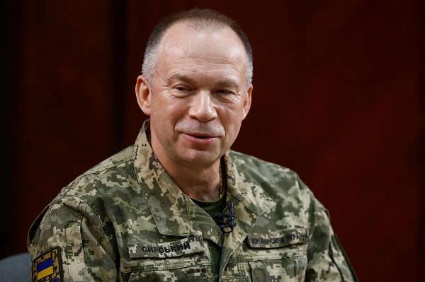 Головнокомандувач ЗСУ Олександр Сирський святкує 60-річчя: Привітання від штурмовиків України