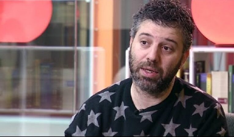 Євген Афіневський між документалістикою й емоційною пропагандою