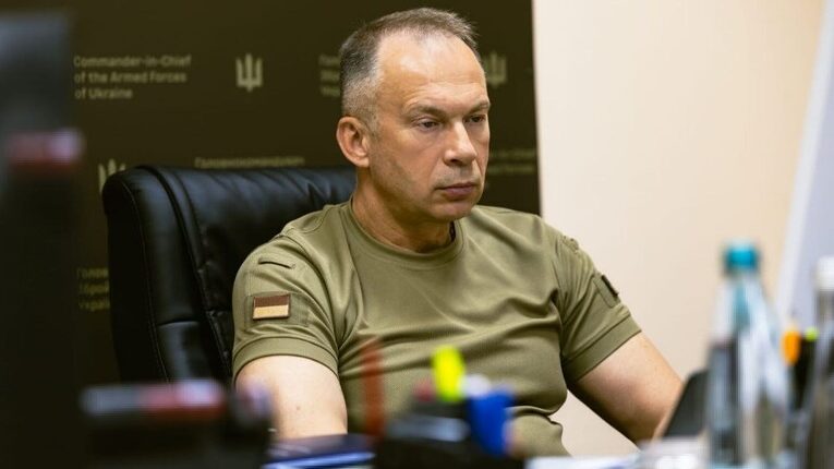 Сирський: Говорити про перелом у війні ще зарано, росія готуєтся до перехоплення ініціативи